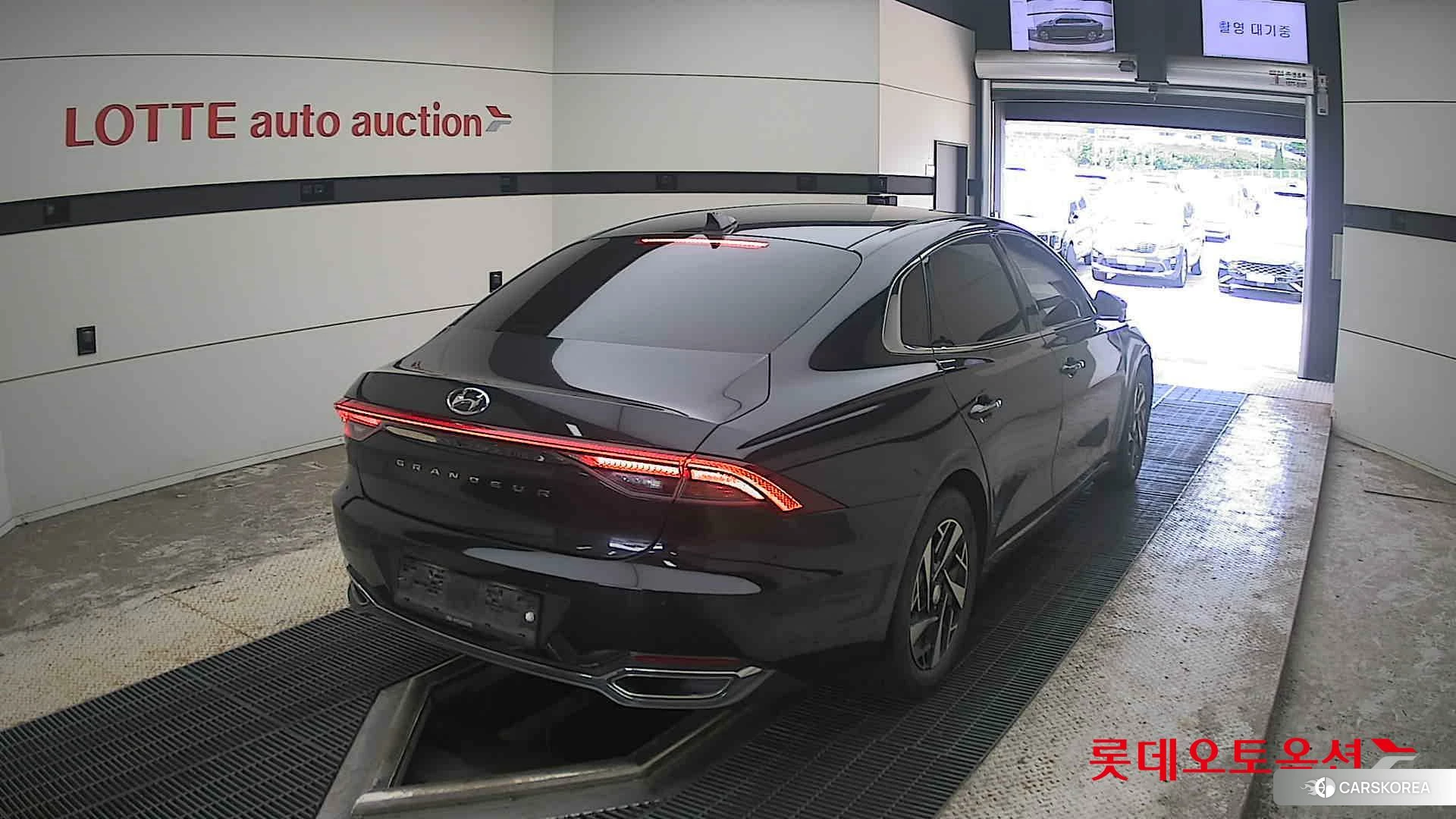 Hyundai Grandeur Hybrid id 4669132 из Кореи 11
