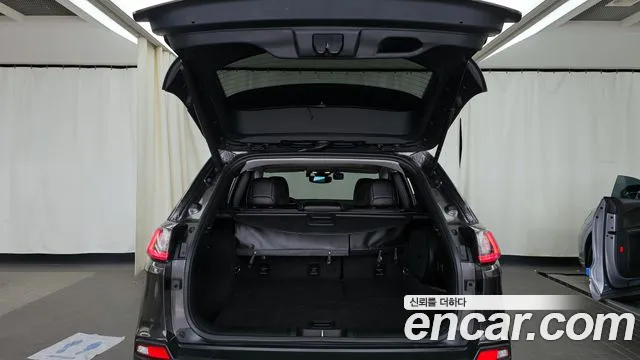 Jeep Cherokee (KL) id 2818908 из Кореи 11