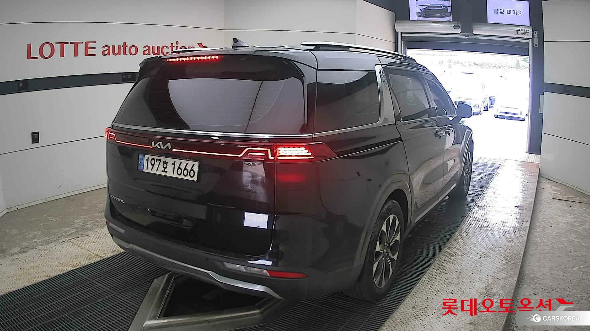 Kia Carnival Limousine id 4498447 из Кореи 11