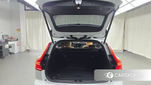 Volvo V60 Cross-Country 2nd Generation id 3464058 из Кореи 11