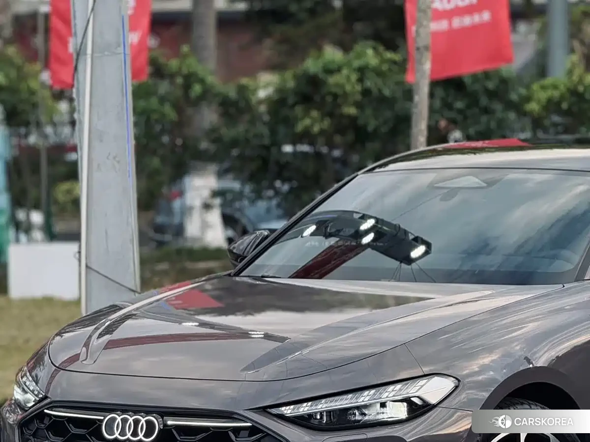Audi A5L id 4578202 из Китая 11