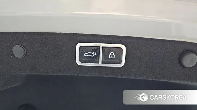 Hyundai Grandeur (GN7) id 3685125 из Кореи 11