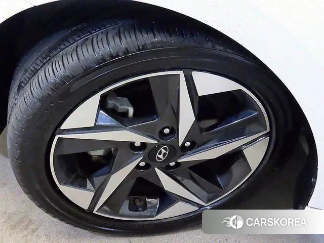 Hyundai Avante (CN7) id 3022549 из Кореи 11