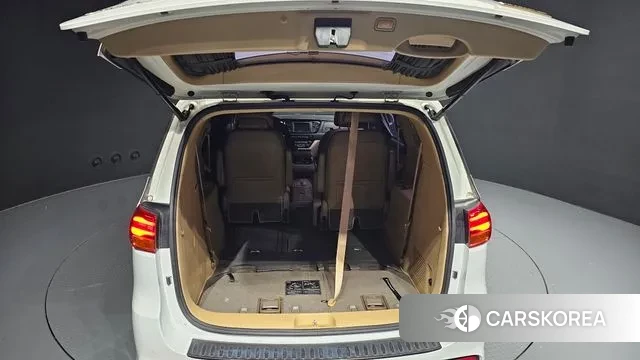 Kia The New Carnival id 3413037 из Кореи 11