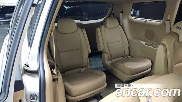 Kia The New Carnival id 2488830 из Кореи 11