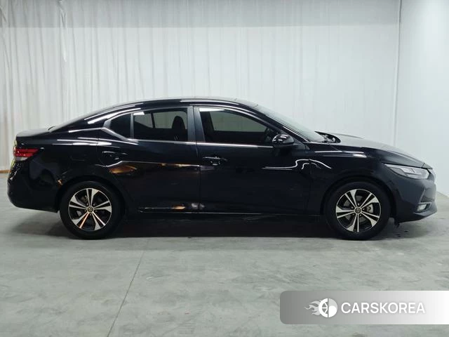 Nissan Xuan Yi id 4212660 из Китая 11