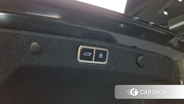 Hyundai Grandeur (GN7) id 2894088 из Кореи 11