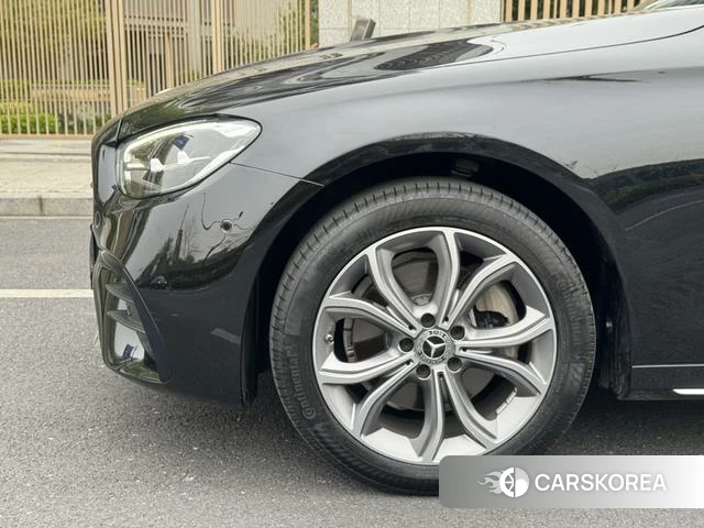 Mercedes-Benz E-class id 4211750 из Китая 11