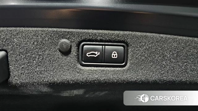 Hyundai The New Grandeur IG Hybrid id 4416247 из Кореи 11