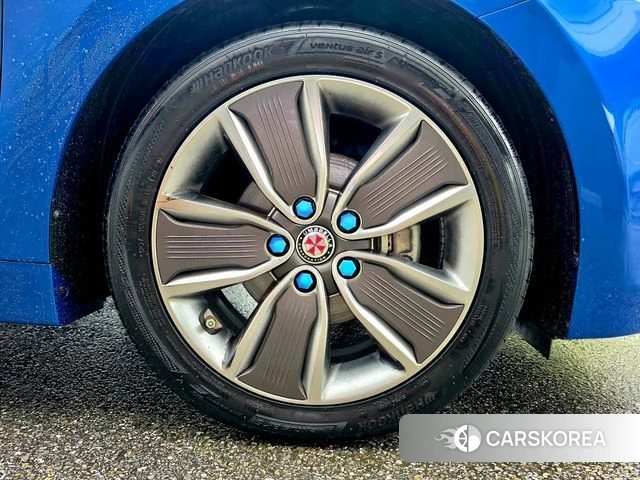Hyundai Ionic Hybrid id 4596240 из Кореи 11