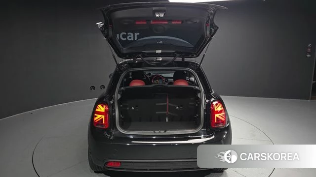 Mini Cooper Electric id 4350018 из Кореи 11