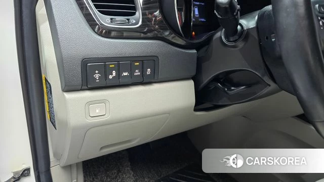 Kia The New Carnival id 4610172 из Кореи 11