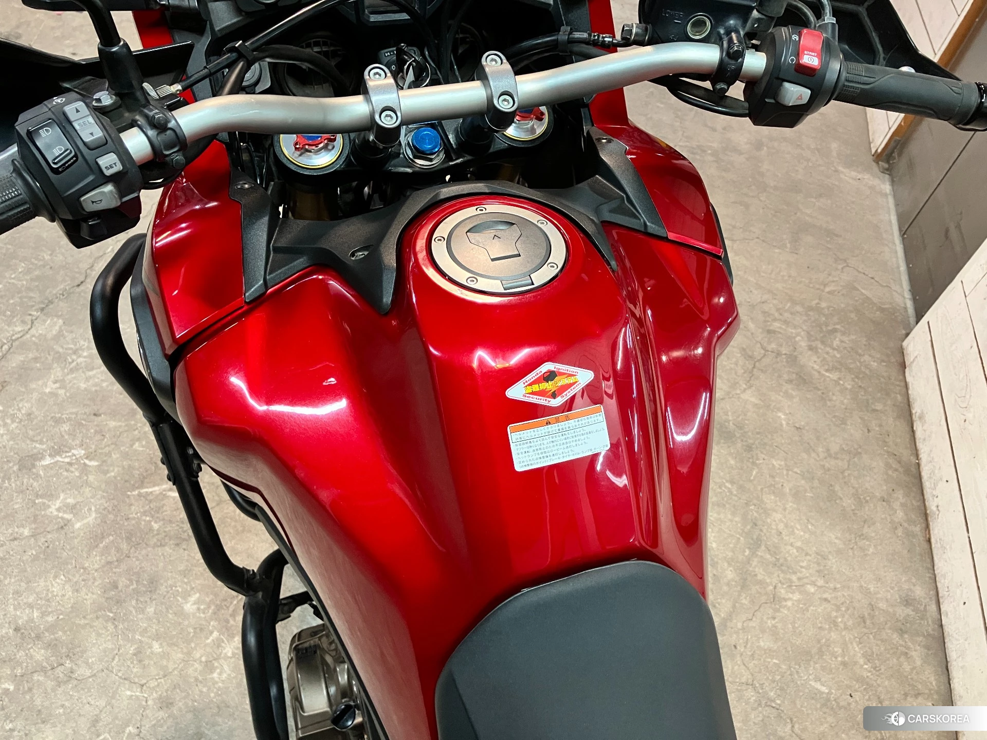 Проданный Honda CRF1000L AFRICA TWIN id 4184879 из Японии, фото 11