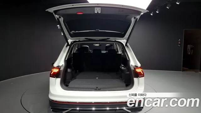 Volkswagen Tiguan Allspace id 2705780 из Кореи 11