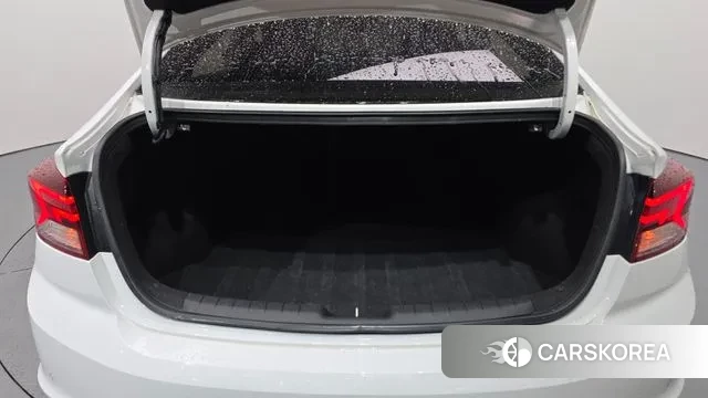 Hyundai The New Avante AD id 3417953 из Кореи 11