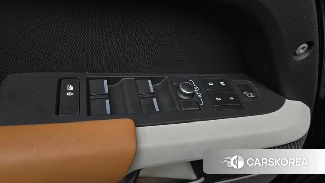 Land Rover Defender (L663) id 4541297 из Кореи 11