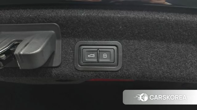 Audi A6 (C8) id 3852109 из Кореи 11