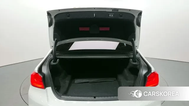 BMW 5 Series (G30) id 3474060 из Кореи 11