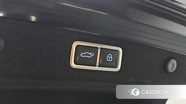 Hyundai Grandeur Hybrid (GN7) id 3058314 из Кореи 11