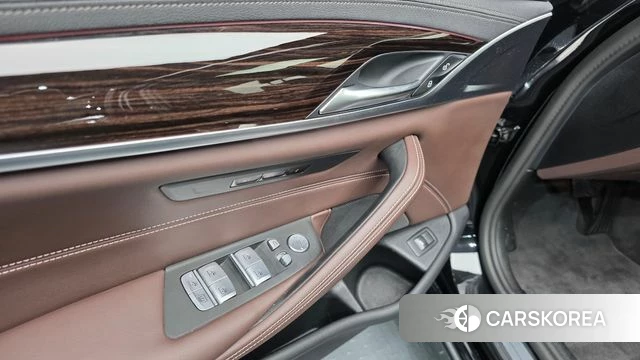 BMW 5 Series (G30) id 4623979 из Кореи 11