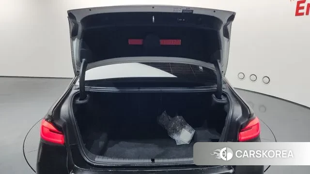 BMW 5 Series (G30) id 3513447 из Кореи 11