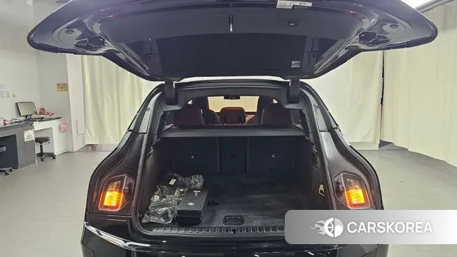 BMW iX id 3605632 из Кореи 11