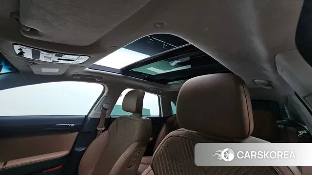 Hyundai Grandeur Hybrid (GN7) id 2894524 из Кореи 11