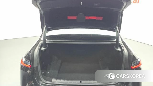 BMW 7 Series (G70) id 4630824 из Кореи 11