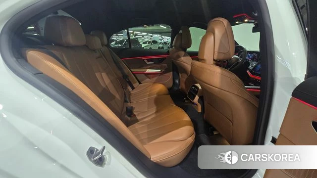 Mercedes-Benz E-Class W214 id 4381046 из Кореи 11