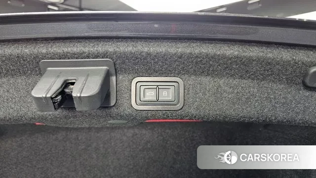 Audi A6 (C8) id 3443902 из Кореи 11