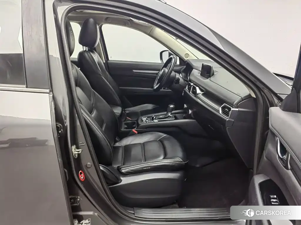 Mazda CX-5 id 4685871 из Китая 11