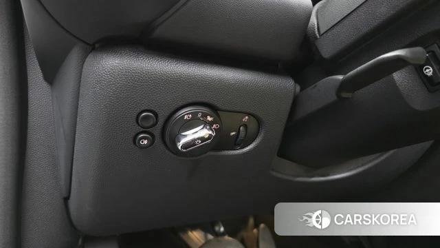 Mini Cooper S Convertible id 4720352 из Кореи 11