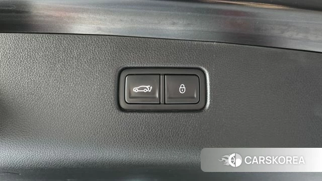 Genesis GV70 id 4516670 из Кореи 11