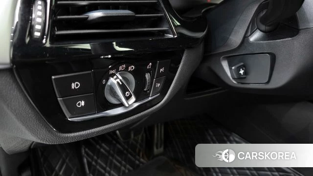 BMW 5 Series (G30) id 4377262 из Кореи 11