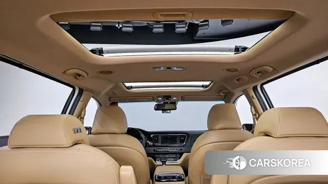 Kia The New Carnival id 2902939 из Кореи 11