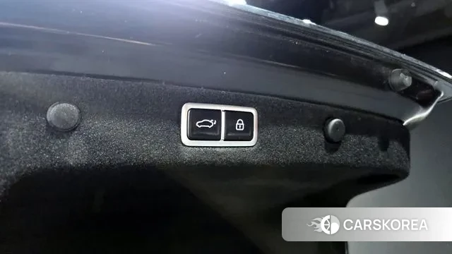 Hyundai Grandeur Hybrid (GN7) id 3726237 из Кореи 11