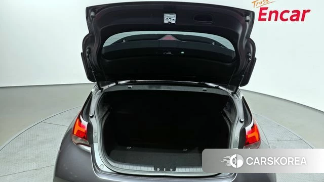 Hyundai Veloster (JS) id 3955612 из Кореи 11