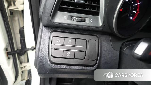 Ssangyong Tivoli Armor id 4751189 из Кореи 11