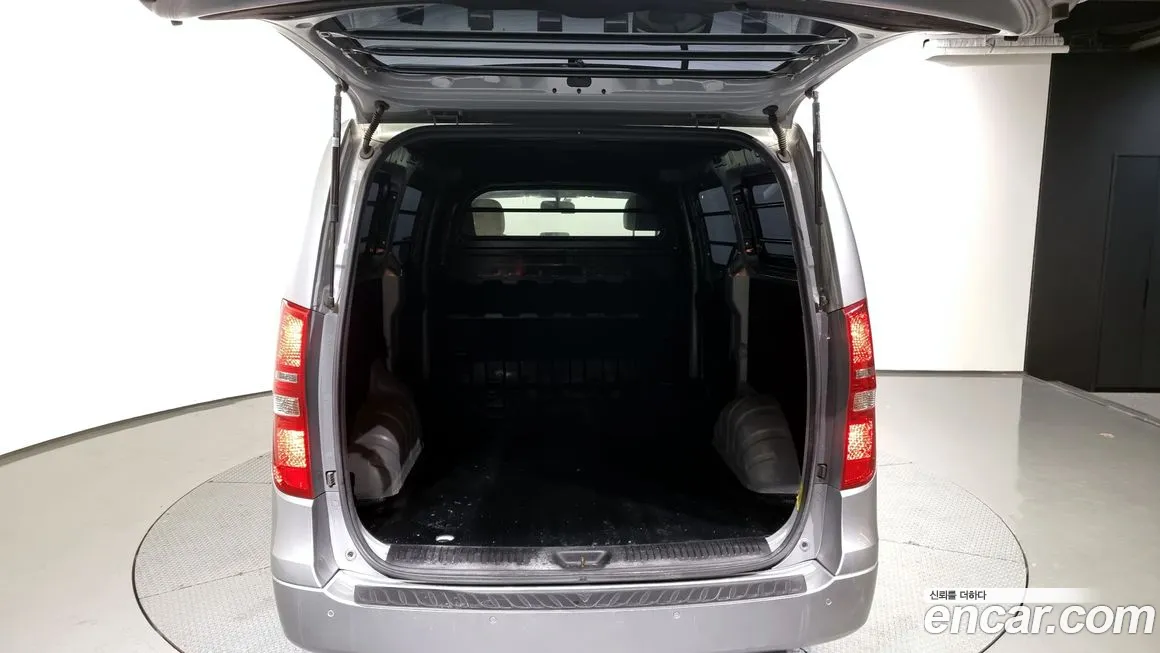 Hyundai The New Grand Starex id 1084368 из Кореи 11