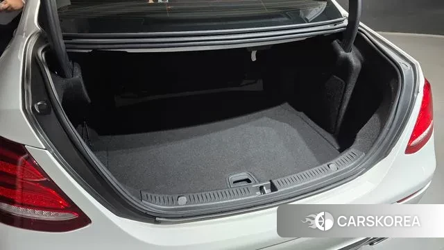 Mercedes-Benz E-Class W213 id 3631624 из Кореи 11