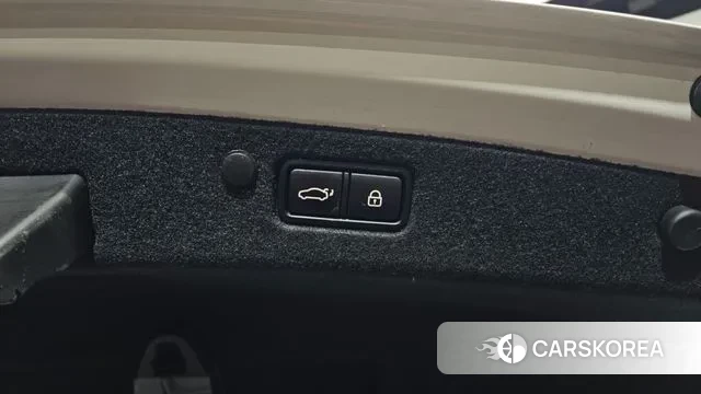 Hyundai The New Grandeur IG id 3759502 из Кореи 11