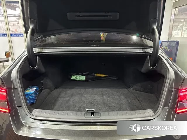 Genesis G90 (RS4) id 3442791 из Кореи 11