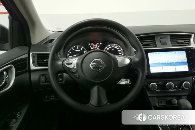 Nissan Xuan Yi id 4297863 из Китая 11