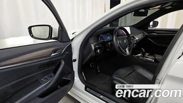 BMW 5 Series (G30) id 2678040 из Кореи 11