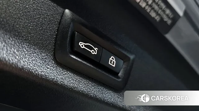 BMW 1 Series (F40) id 3016366 из Кореи 11