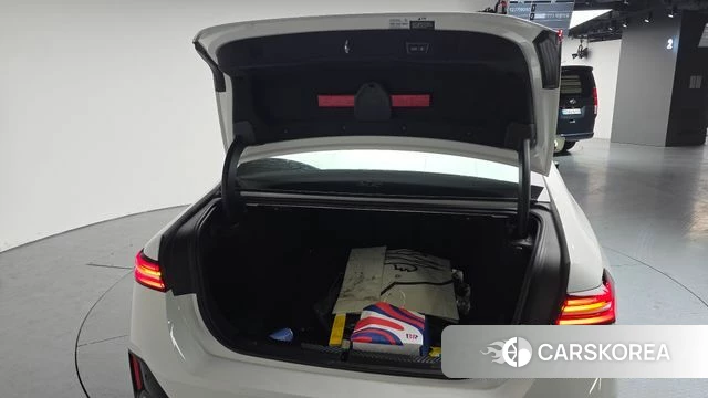 BMW 5 Series (G60) id 3841675 из Кореи 11