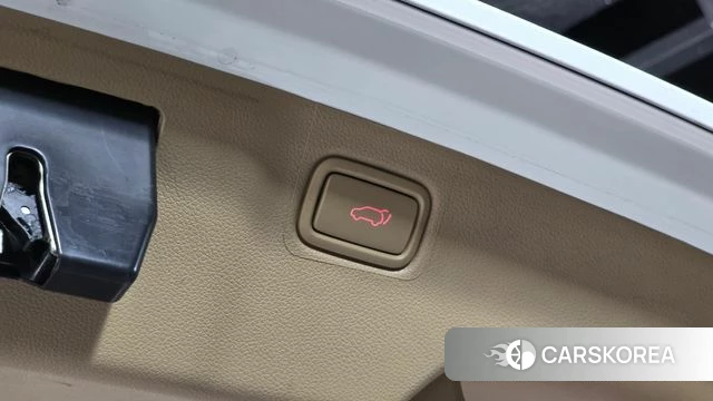 Kia The New Carnival id 4633180 из Кореи 11