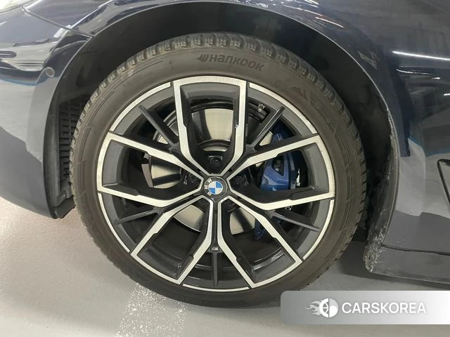 BMW 5 Series (G30) id 3878847 из Кореи 11