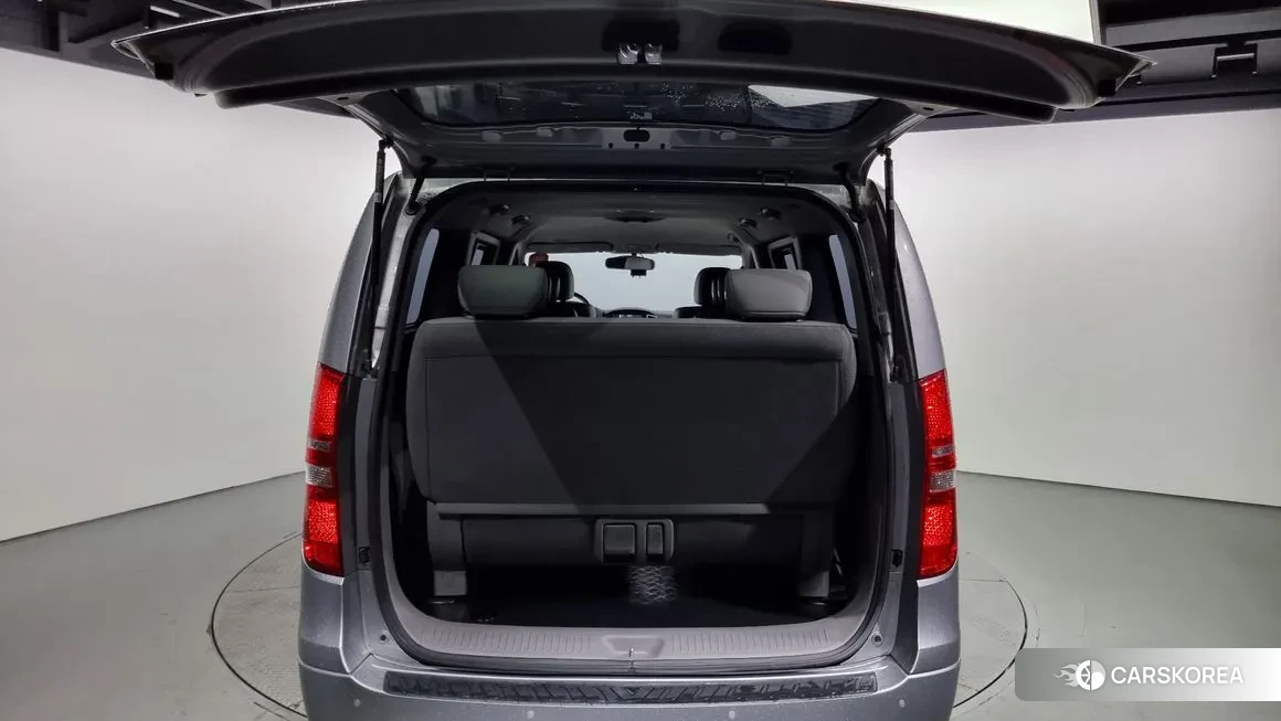 Hyundai The New Grand Starex id 2029241 из Кореи 11