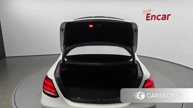 Mercedes-Benz E-Class W213 id 4747009 из Кореи 11